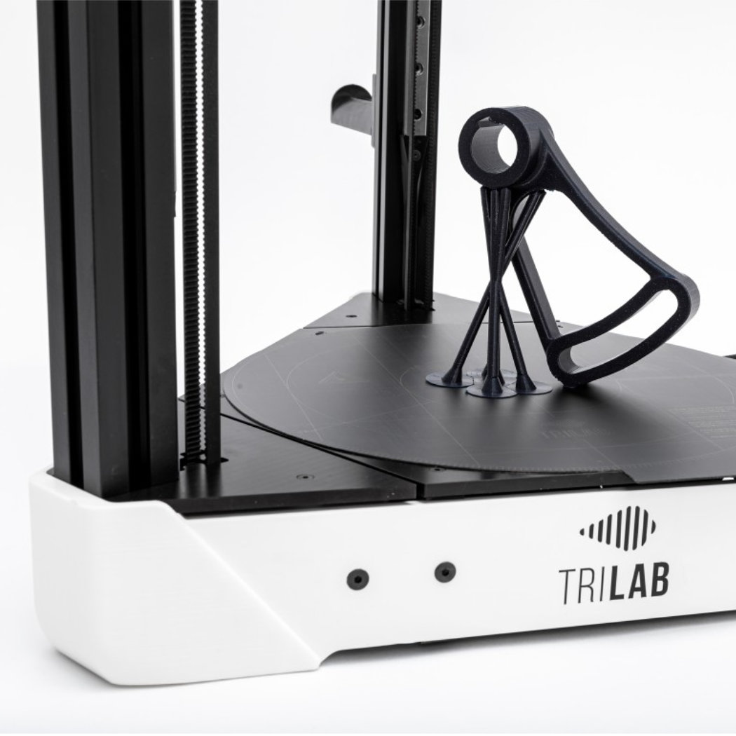 3D tiskárna TRILAB s výtiskem