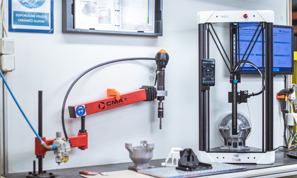 3D tiskárna ve výrobě na pracovním stole